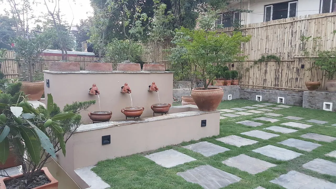 Villa City Garden Kathmandu Hostel